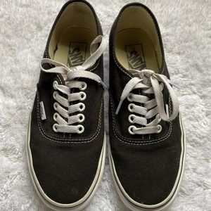 Vans Classic Black/White